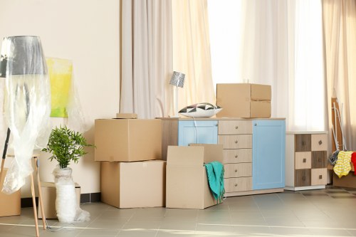 Commercial removal truck service near Marylebone